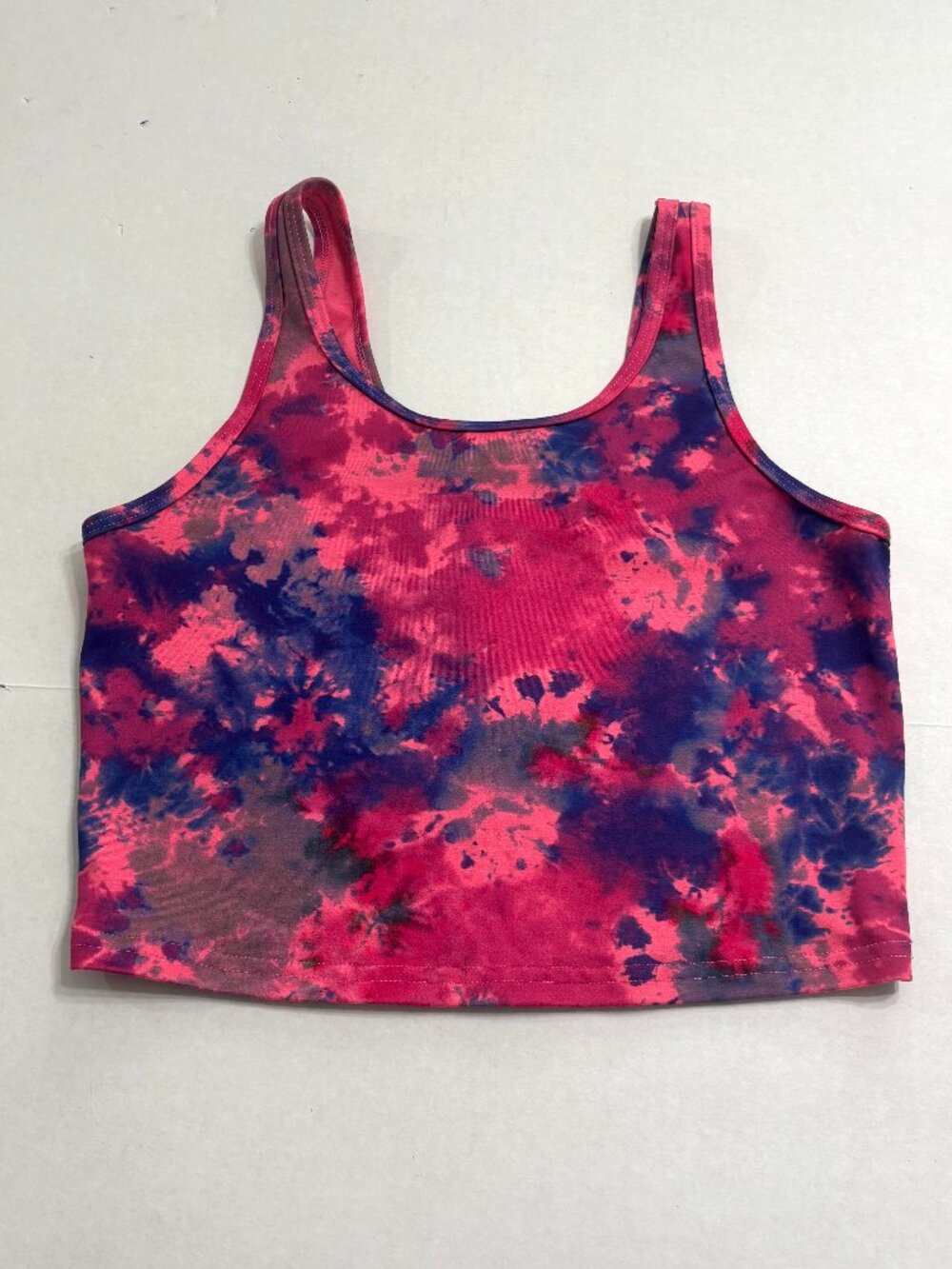 NWOT Fleo Fitted Athletic Tie-Dye Crop Tank